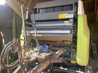 Presse à balles rondes Claas VARIANT 380 - 16