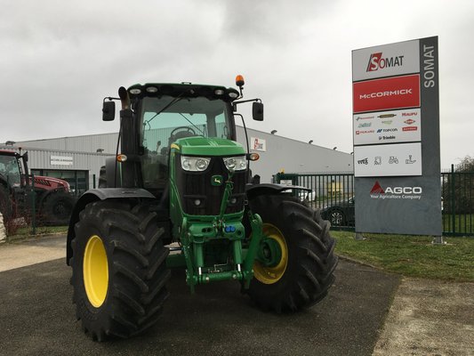 Tracteur agricole John Deere 6170R