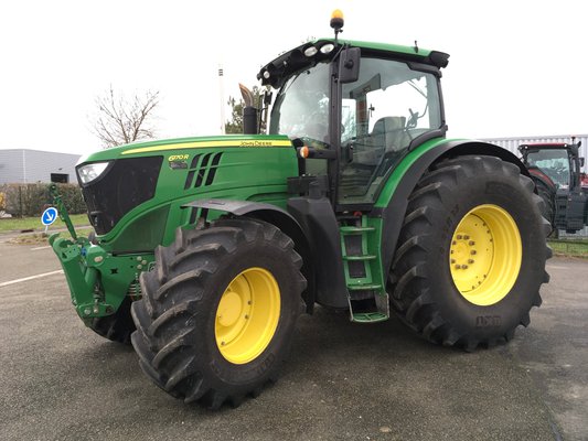 Tracteur agricole John Deere 6170R