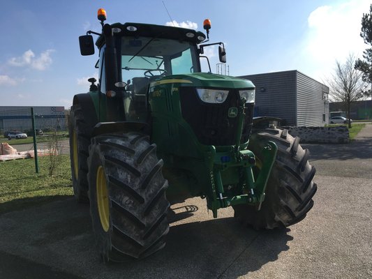 Tracteur agricole John Deere 6170R