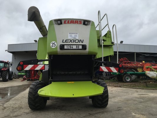 Moissonneuse batteuse Claas LEXION 570