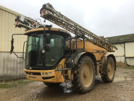 Pulvérisateur automoteur Challenger CHALL RG645B