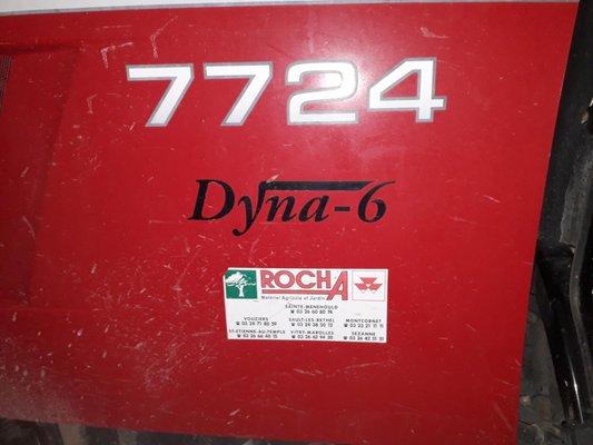 Tracteur agricole Massey Ferguson 7724D6EFFICIENT