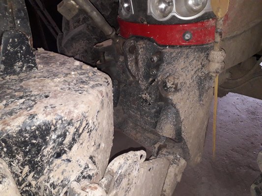 Tracteur agricole Massey Ferguson 7724D6EFFICIENT