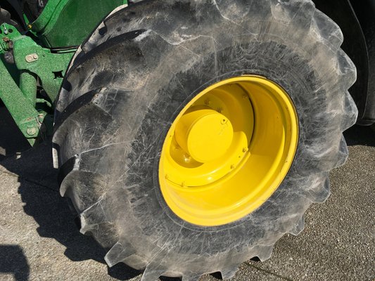 Tracteur agricole John Deere 6170R