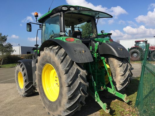 Tracteur agricole John Deere 6170R