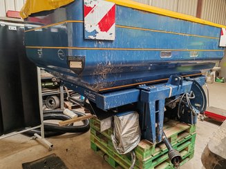Distributeur d'engrais Bobale M2W - 11