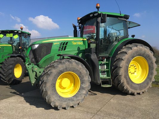 Tracteur agricole - 6170R