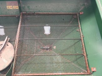 Distributeur d'engrais Amazone ZAM MAX - 6