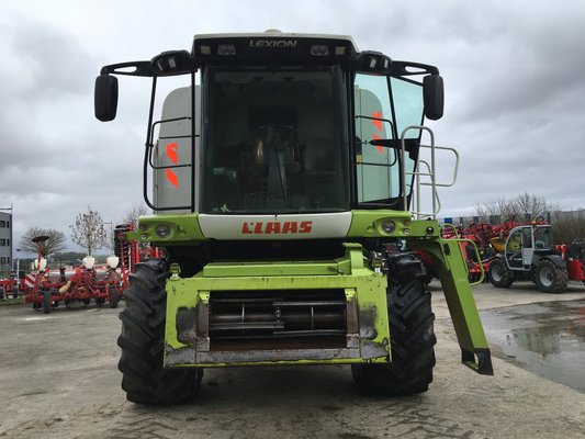Moissonneuse batteuse Claas LEXION 570