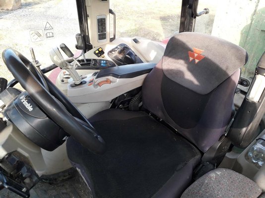 Tracteur agricole Massey Ferguson 7720 DYNA6