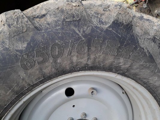 Tracteur agricole Massey Ferguson 7720 DYNA6