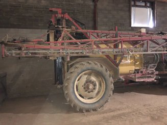 Pulvérisateur traîné Beyne PLK - 1