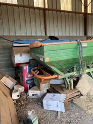 Distributeur d'engrais Amazone ZAM1500 - 1