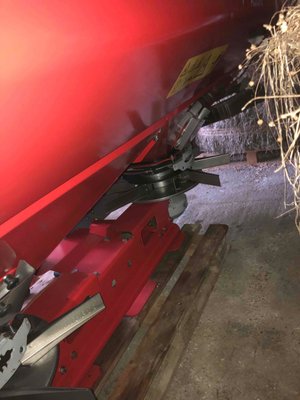 Distributeur d'engrais Kverneland EXACTAHL